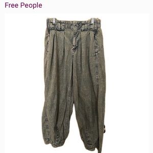 We The Free Distressed Blue Gray Pants